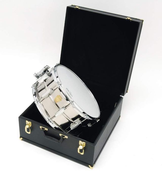 blank A fur-lined presentation case with brass corners is included.